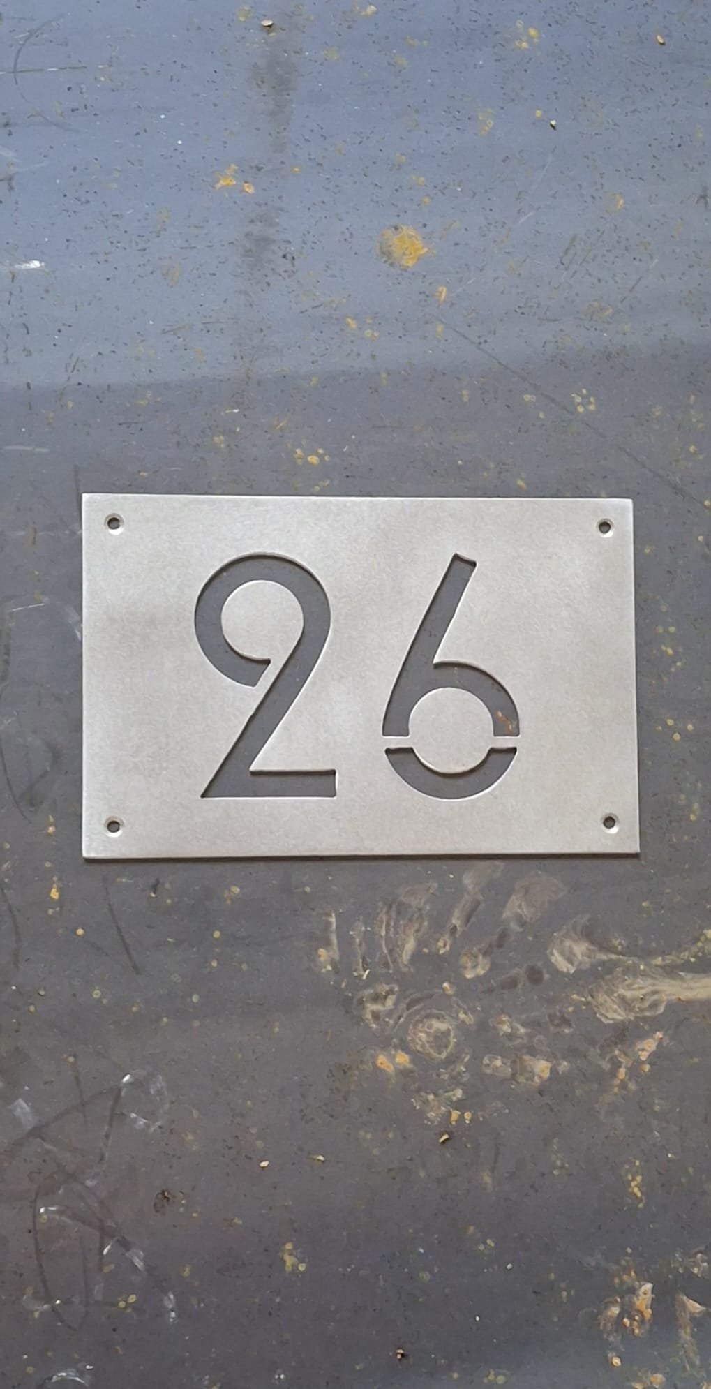 Numero de puerta en chapa calada - image 2