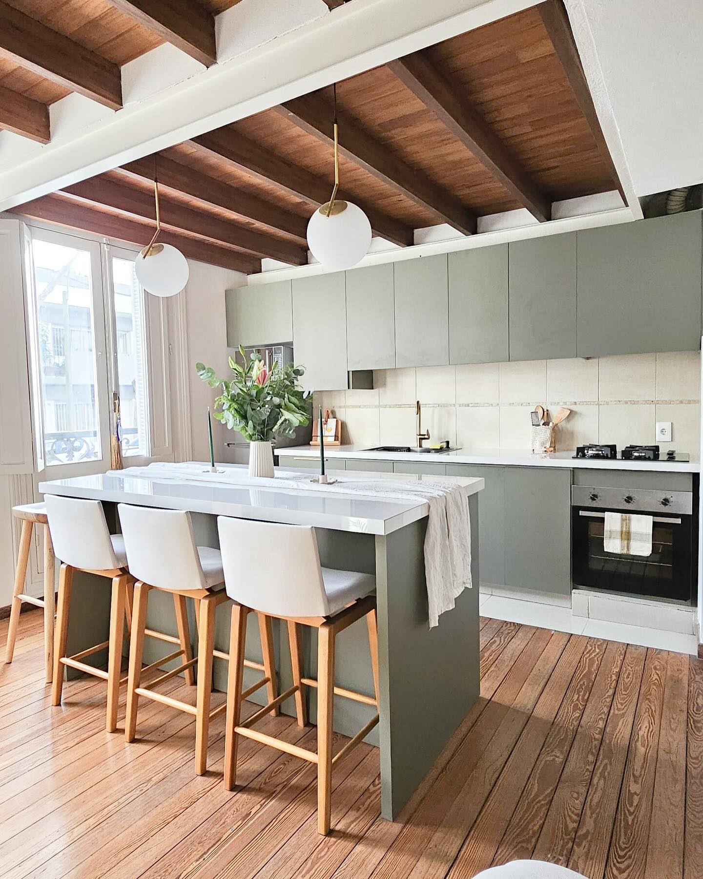 Cocina con isla integrada