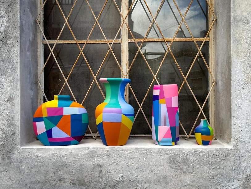 Piezas intervenidas por el artista Agustín Romero